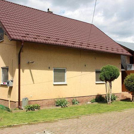 Ріточка Apartment Berehove  Bagian luar foto